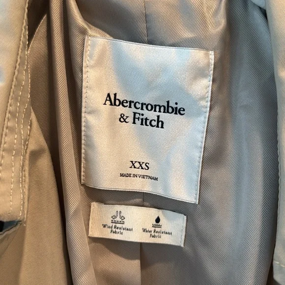 Abercrombie & Fitch Beige Trench Coat - Picture 2 of 5
